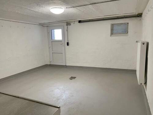 Keller 4 mit Gartenausgang - 