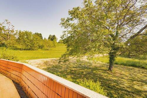 Balkon mit schönem Ausblick ins Grüne - 