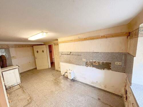 Küche - 5 Zimmer Reihenendhaus zum Kaufen in Greimerath