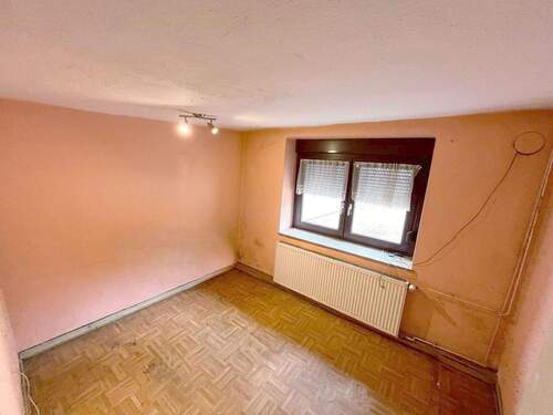 Zimmer EG - 5 Zimmer Reihenendhaus in Greimerath