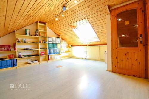 Nutzfläche DG (Büro) - 