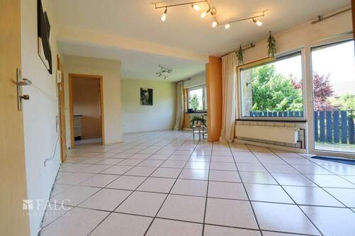 Wohn/Esszimmer OG - 8 Zimmer Mehrfamilienhaus, Wohnhaus in Grevenbroich