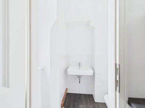 Badezimmer - Gewerbeobjekt (Büro, Produktion, Verkauf) zum Kaufen in Berlin