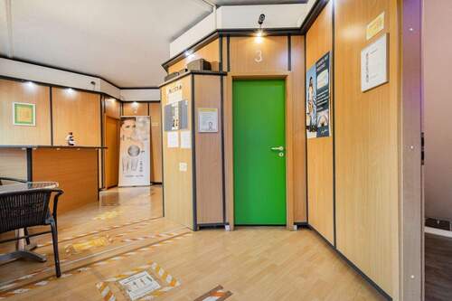 Zustand Gewerbeeinheit EG - 