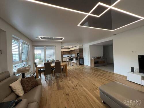 IMG 7922 - Exklusive, perfekt ausgestattete 5 12 Zimmer-Wohnung mit großer Terrasse und Aufzug zu verkaufen