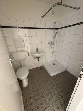 Bad - Etagenwohnung mit 31,10 m² in Berlin zur Miete