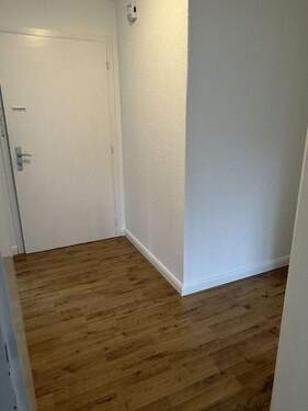 Wohnungsflur - 2 Zimmer Etagenwohnung in Neu Wulmstorf
