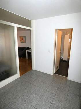 großzügige Diele - 