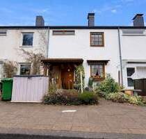 Wohnen, wo andere zur Ruhe kommen – Reihenhaus mit unverbaubarem Waldblick - Heusenstamm