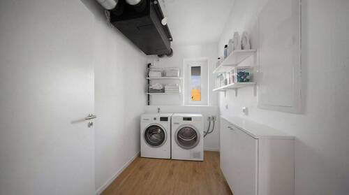 HWR mit Be- und Entlüftungsanlage / KI-Staging
- 