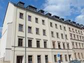 Ansicht1 - Ab Jan. 2026: Kleine 1-Zimmer-Wohnung im Hochparterre mit Laminatboden & Dusche