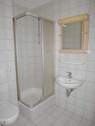 Bad mit Dusche(Beispielbild) - 1 Zimmer Etagenwohnung in Chemnitz