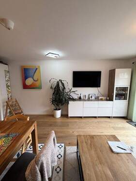 Wohnzimmer - 5 Zimmer Reihenmittelhaus zur Miete in München