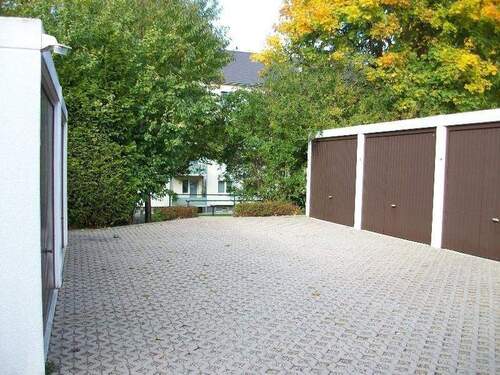 ... Garagenhof - 