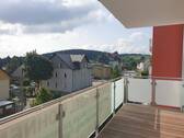 Balkon - Großer Balkon! Mit Aufzug und ebenerdiger Dusche! Solarstromnutzung! Erstbezug! Sofort bezugsfrei!
