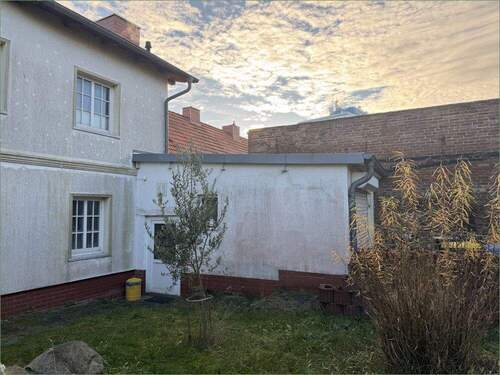 Anbau ehem. Eisverkauf - Mehrfamilienhaus, Wohnhaus mit 268,00 m&sup2; in Sassnitz / Rügen zum Kaufen