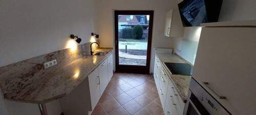 Küche mit Terrasse- EG - 