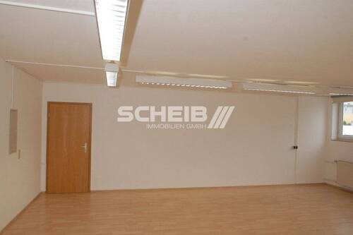 Beleuchtung vorhanden - Büro in Crailsheim