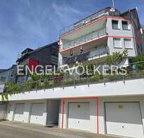 Aussichtsreiche 4,5-Zimmer-ETW in Halbhöhenlage besticht mit genialem Balkon und Garage - Tübingen Weststadt
