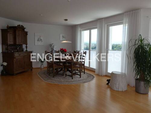 Essplatz - 4 Zimmer Etagenwohnung zum Kaufen in Tübingen
