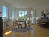 Zimmer mit Ausgang zum Balkon - 