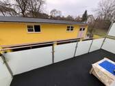 Balkon Obergeschoss - Großzügiges Zweifamilienhaus mit Nebengebäude und viel Potenzial zum Ausbau
