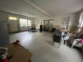 Lagerfläche Erdgeschoss - 9 Zimmer Mehrfamilienhaus, Wohnhaus zum Kaufen in Arzberg