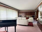 Wohnzimmer - 5 Zimmer Einfamilienhaus zum Kaufen in Neckartenzlingen