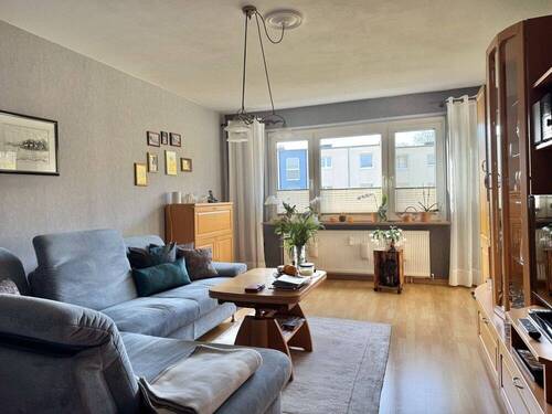 Zimmer - Etagenwohnung mit 70,00 m&sup2; in Ammersbek zum Kaufen