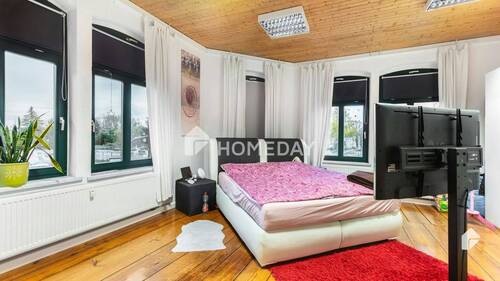 1. OG Schlafzimmer 2 - 