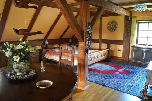 1. OG Schlafzimmer - 