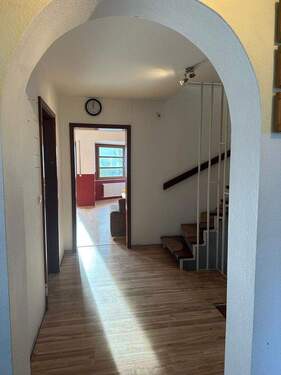 Diele - Schönes Reihenendhaus in zentraler Lage -PROVISIONSFREI-