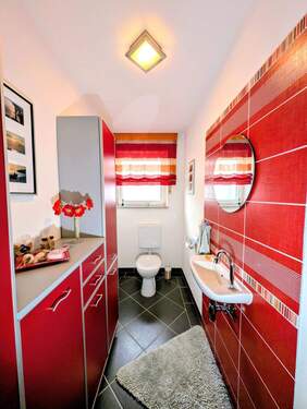 Separates Gäste-WC (1.OG) - 