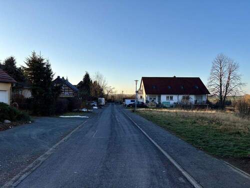 Einfahrt Straße - 