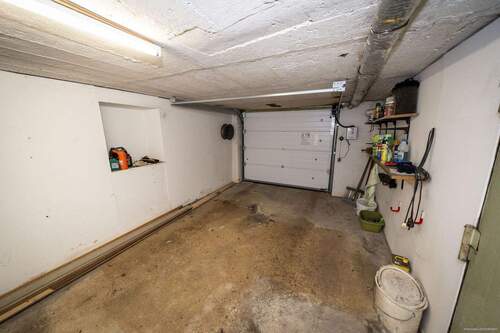 Garage 2 - 