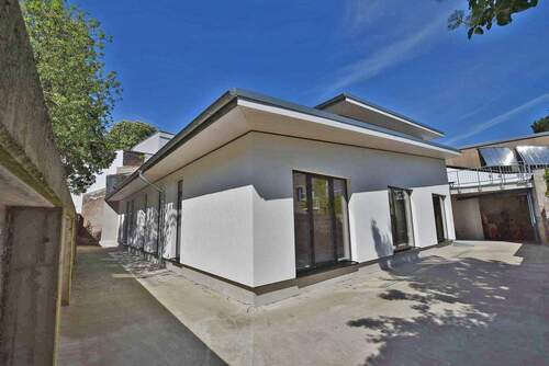 Seitenansicht Wohnhaus - Neubau - Wohnen und Arbeiten im Herzen von Essen-Rüttenscheid