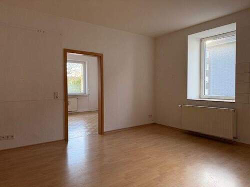 Blick Küche - Wohnzimmer - 