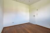 Büro/Ankleidezimmer - 