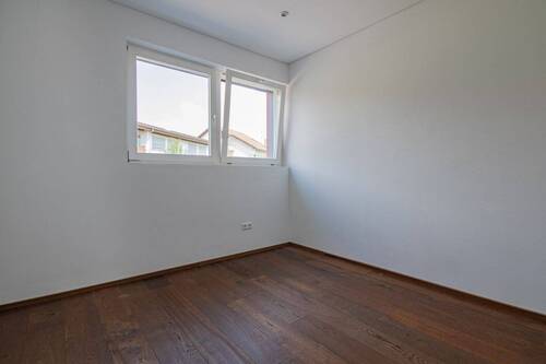 Büro/Ankleidezimmer - 