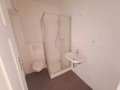 Bad - 2 Zimmer Etagenwohnung in Brandenburg an der Havel