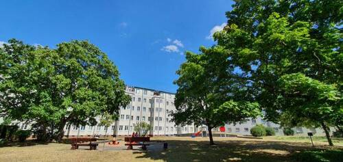 3_BAHN5_Innen Anlage2_Som - 1 Zimmer Etagenwohnung in Berlin