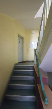 5_BAHN5_Treppenhaus - 