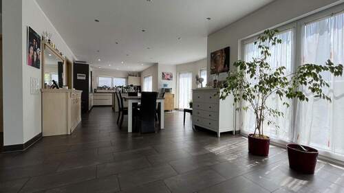 Essen Richtung Küche - 