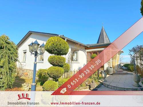 Außenbild - 4 Zimmer Einfamilienhaus zum Kaufen in Pellingen