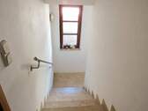 Treppenabgang zum Kellergeschoss - 
