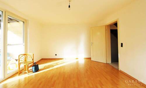 Wohnzimmer - Doppelhaushälfte mit 90,00 m&sup2; in Vaihingen an der Enz zur Miete