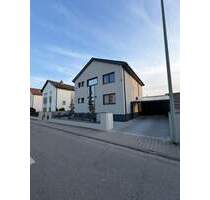 Exklusives Luxus-Einfamilienhaus mit Pool & Resort-Charakter - Mutterstadt