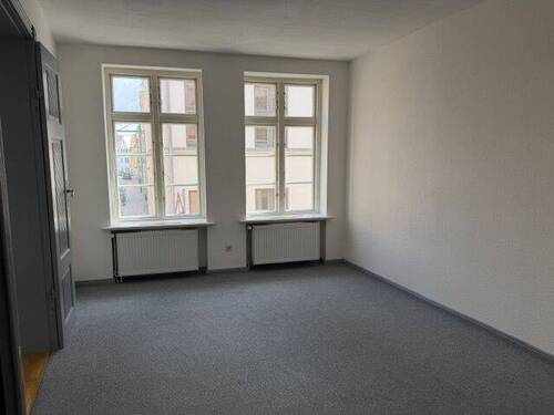 Wohnzimmer - 2 Zimmer Etagenwohnung zur Miete in Güstrow