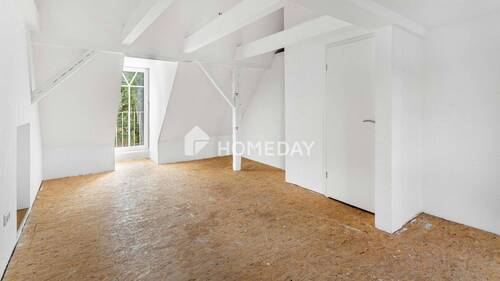 1. OG Schlafzimmer 1 - 