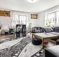 Zweifamilienhaus mit viel Platz und Gestaltungsfreiheit in ruhiger Lage - Tännesberg